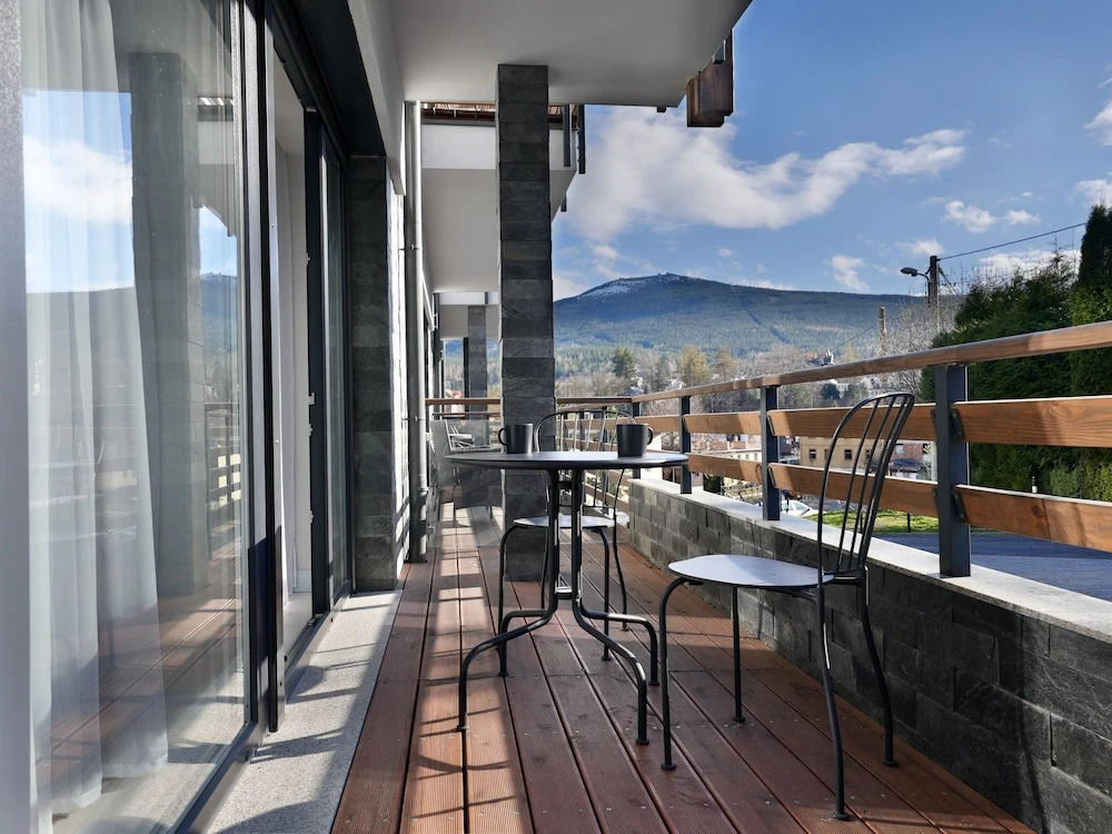 RentPlanet - Apartamenty Franciszkańska