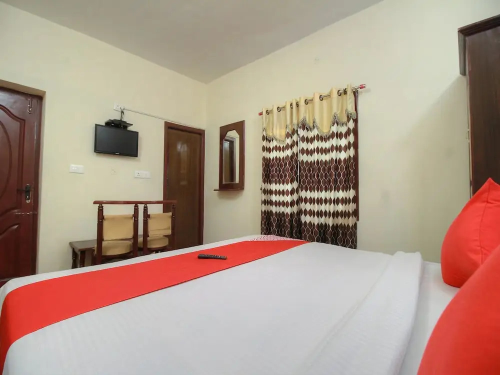 OYO 14434 Hotel RJ Inn