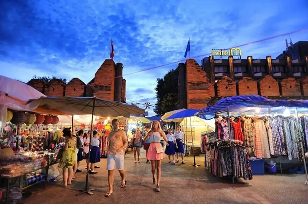 Chiang Mai Thai House,Thapae