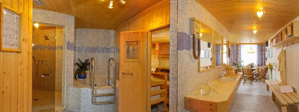Hotel und Aparthotel Almrösl