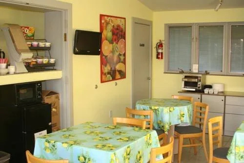 Black Horse Lodge & Suites
