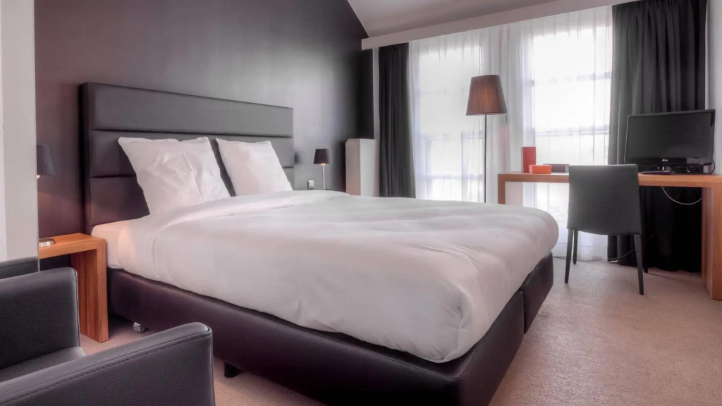 Hotel St James