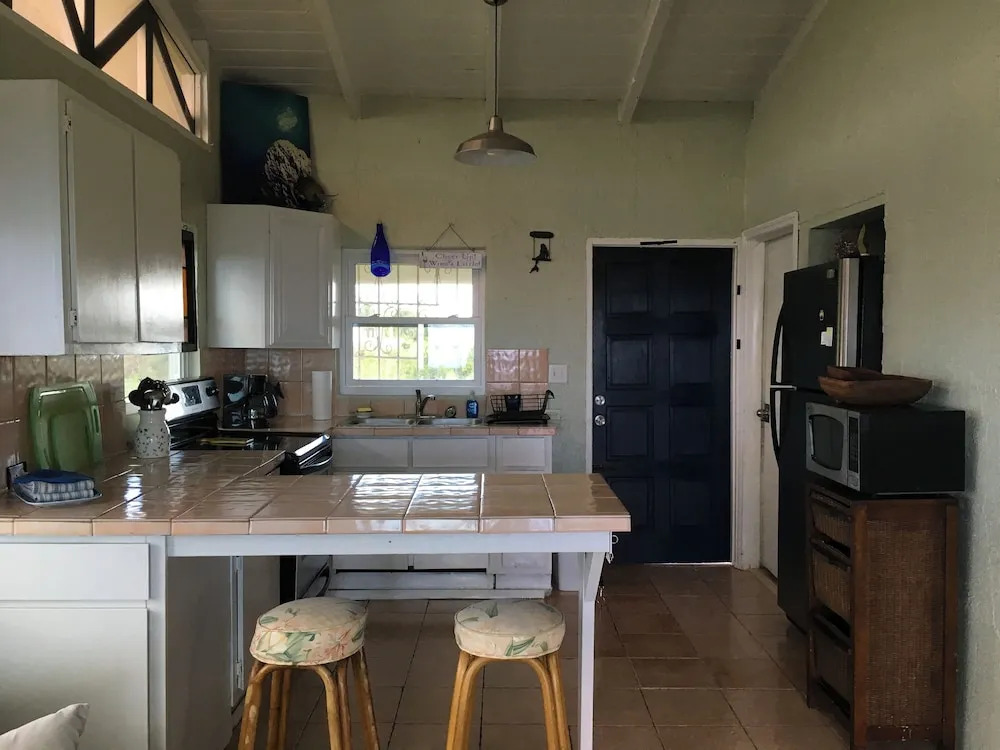 Bananaquit House