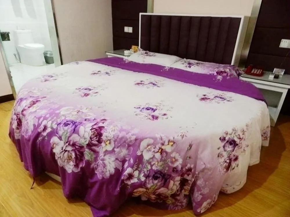 Wuhan Feitai Business Hotel
