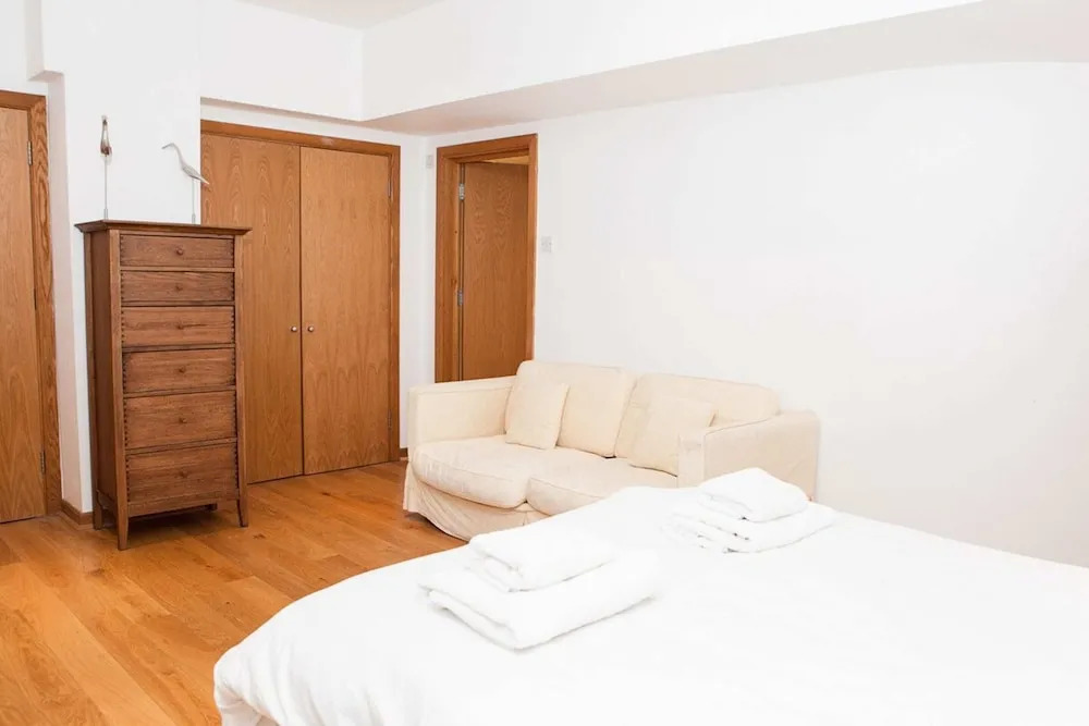 4 Bedroom Flat near London Eye