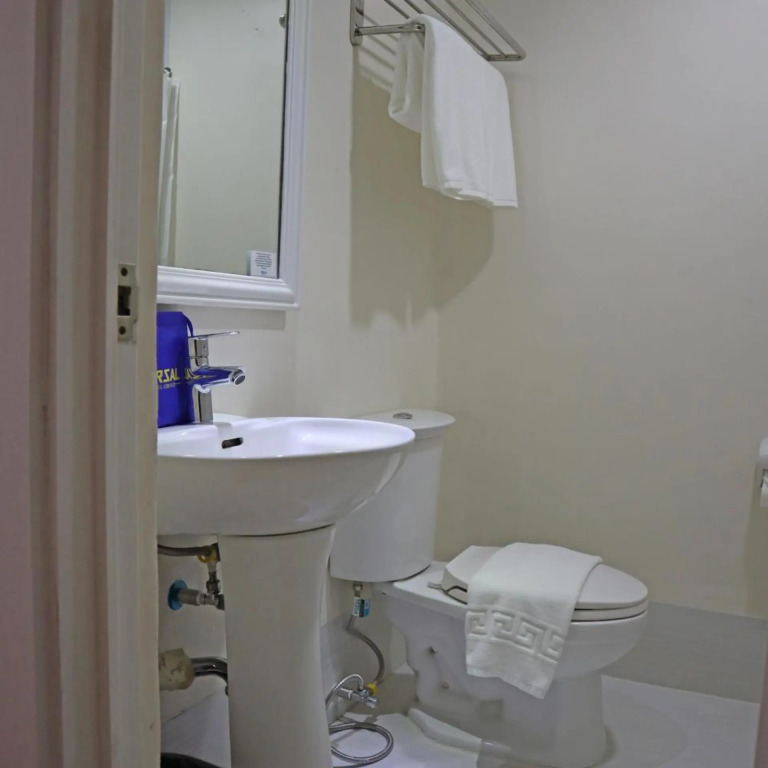 Fersal Hotel Malakas, Quezon City