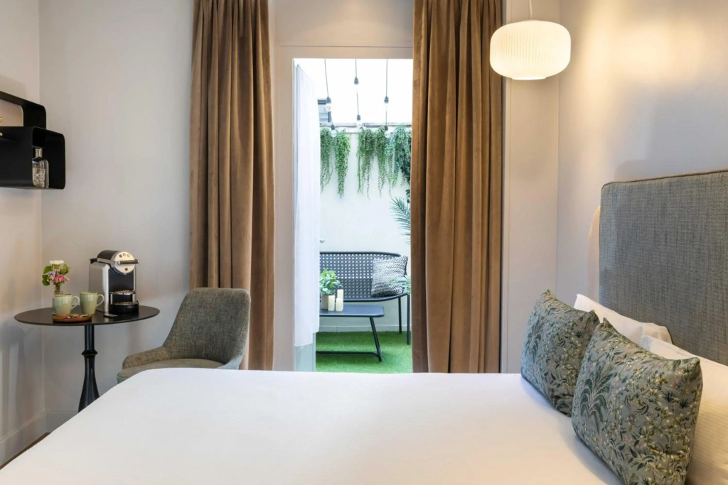 Hôtel Eiffel Saint Charles