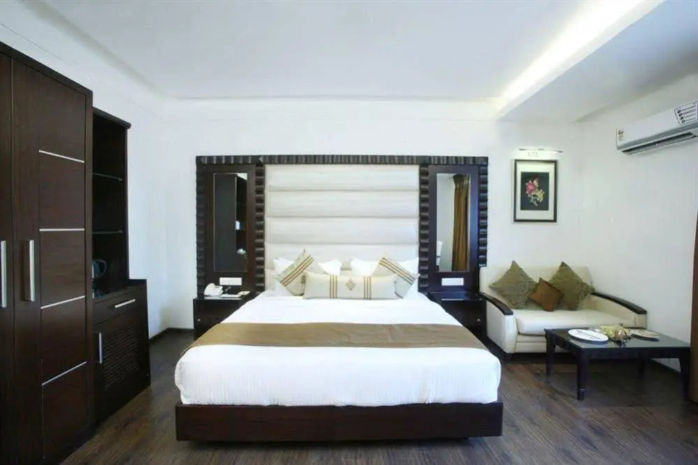 Parkland Grand Kapashera