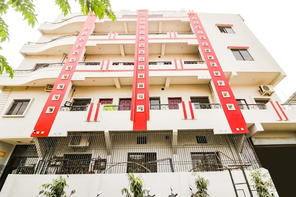 SPOT ON 37254 Hotel Krishna