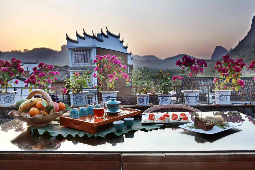 Yangshuo Village Inn Boutique Hotel