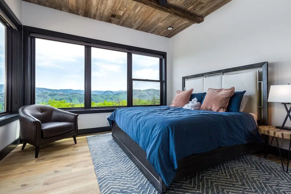 Manna Mountain Lodge