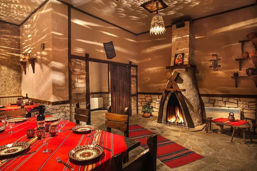 Interhotel