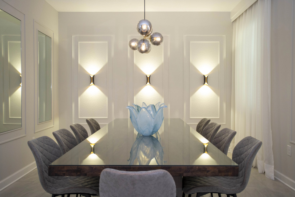 Super luxury home with cinema and game room near Disney