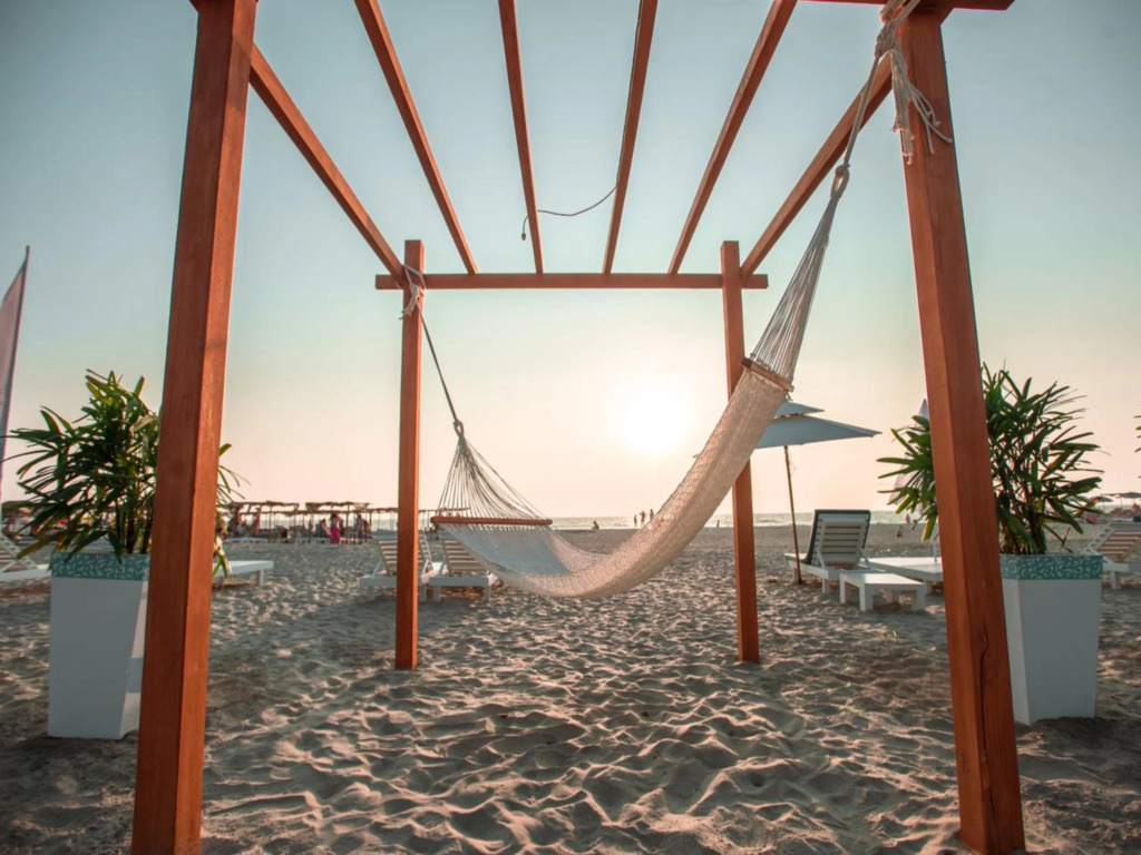 SinQ Beach Morjim
