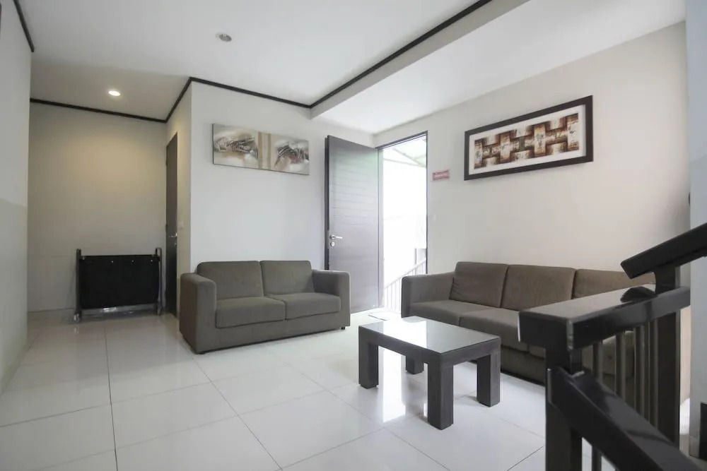 Airy Sukasari Setrasari Raya 10 Bandung