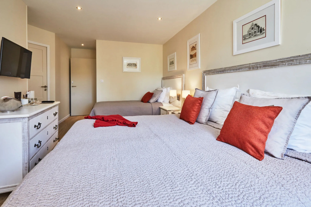 Les Villas dArromanches, Teritoria