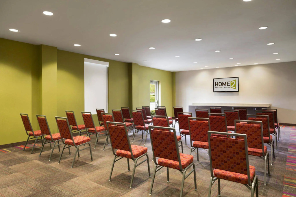 Home2 Suites by Hilton Greensboro Airport, NC