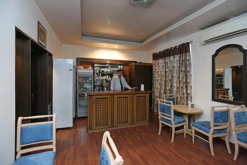 OYO 551 Hotel York
