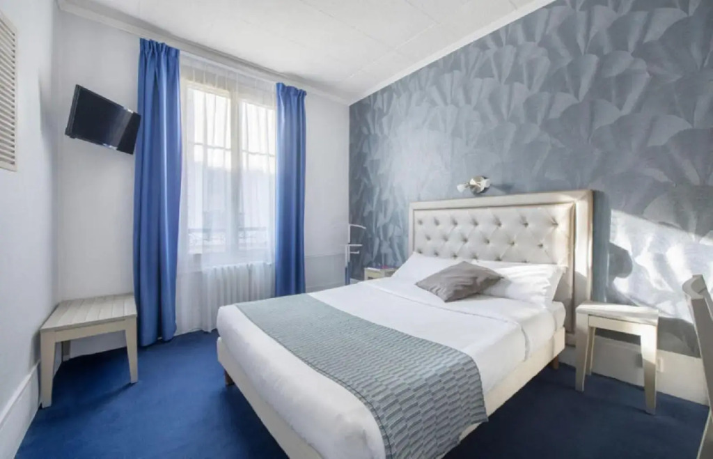 Royal Hotel Versailles