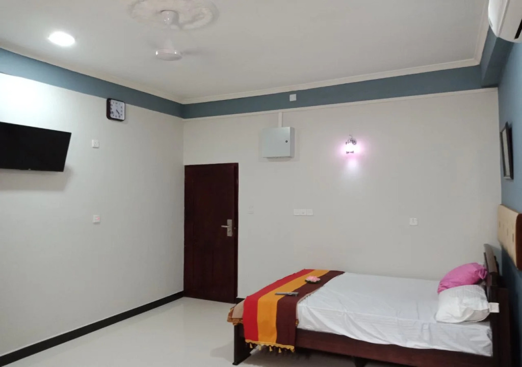 Global City Hotel