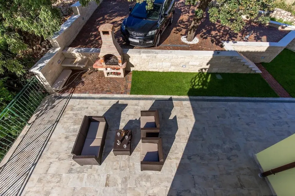 Luxury apartments Kostrena with pool