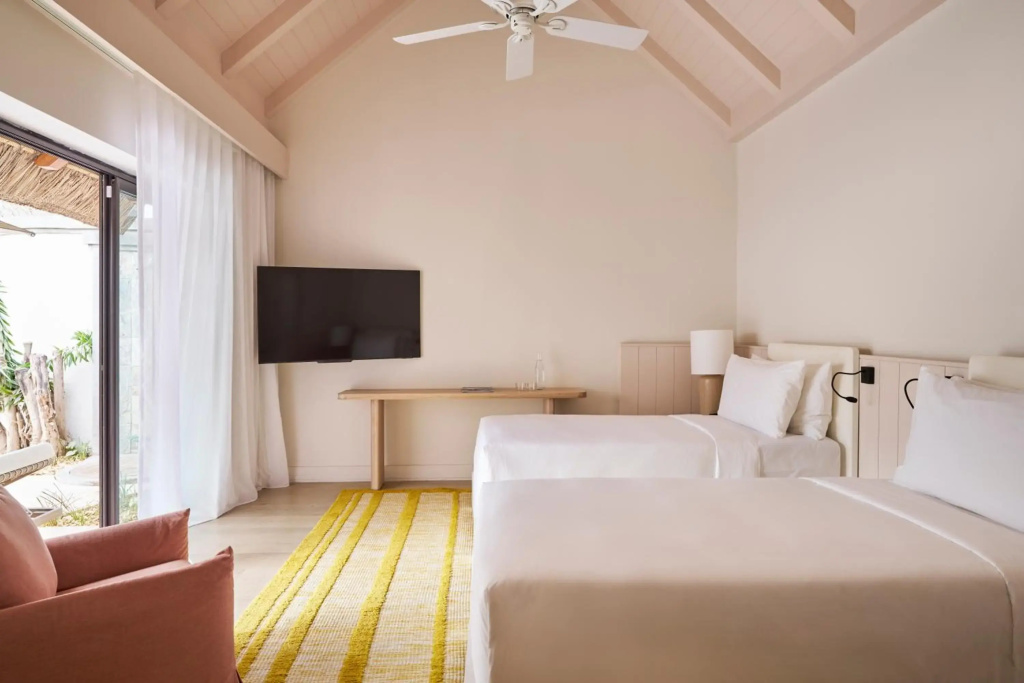 LUX* Belle Mare Resort & Villas