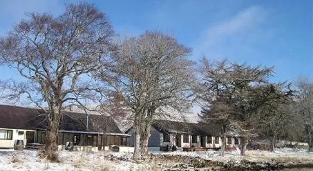 Altnacealgach Motel