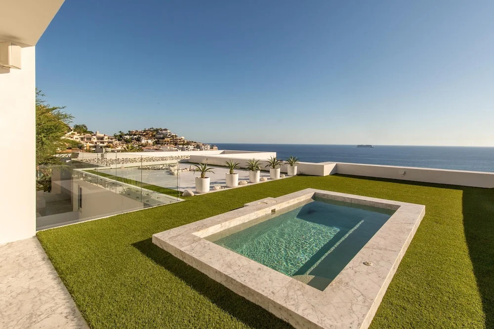 Modern 4 Bedroom Pedregal Villa Reduced Nightly Rate for 4+ Nights at Villa Besame