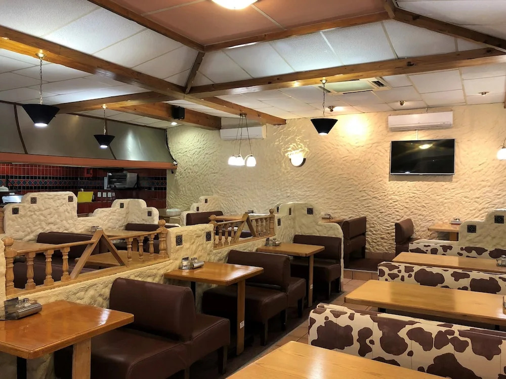 Syringa Lodge