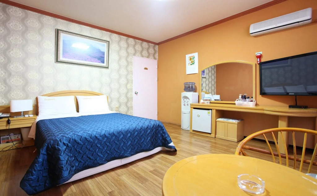 Sun Motel