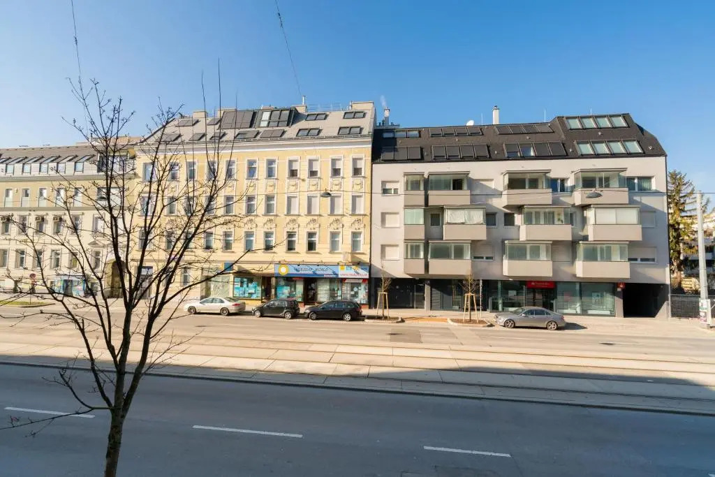 Vienna Residence | Masterpiece business apartment in Donaustadt with space for two