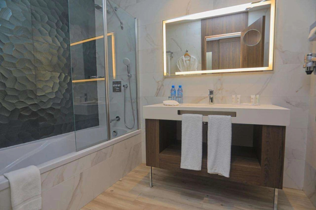 Az Hotels Grand Oran