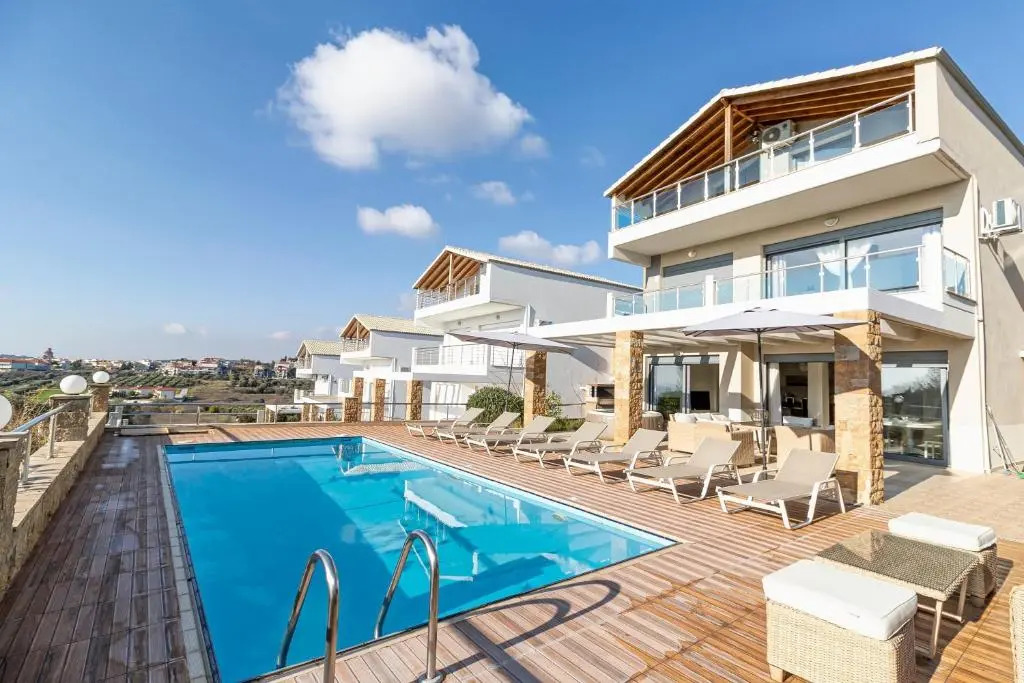 Nefeli & Dina Villas by Diomedes Group