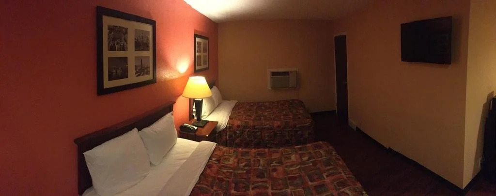 Four Season Motel