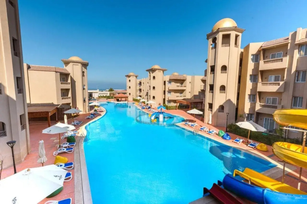 Marom Port Said Resort & Beach