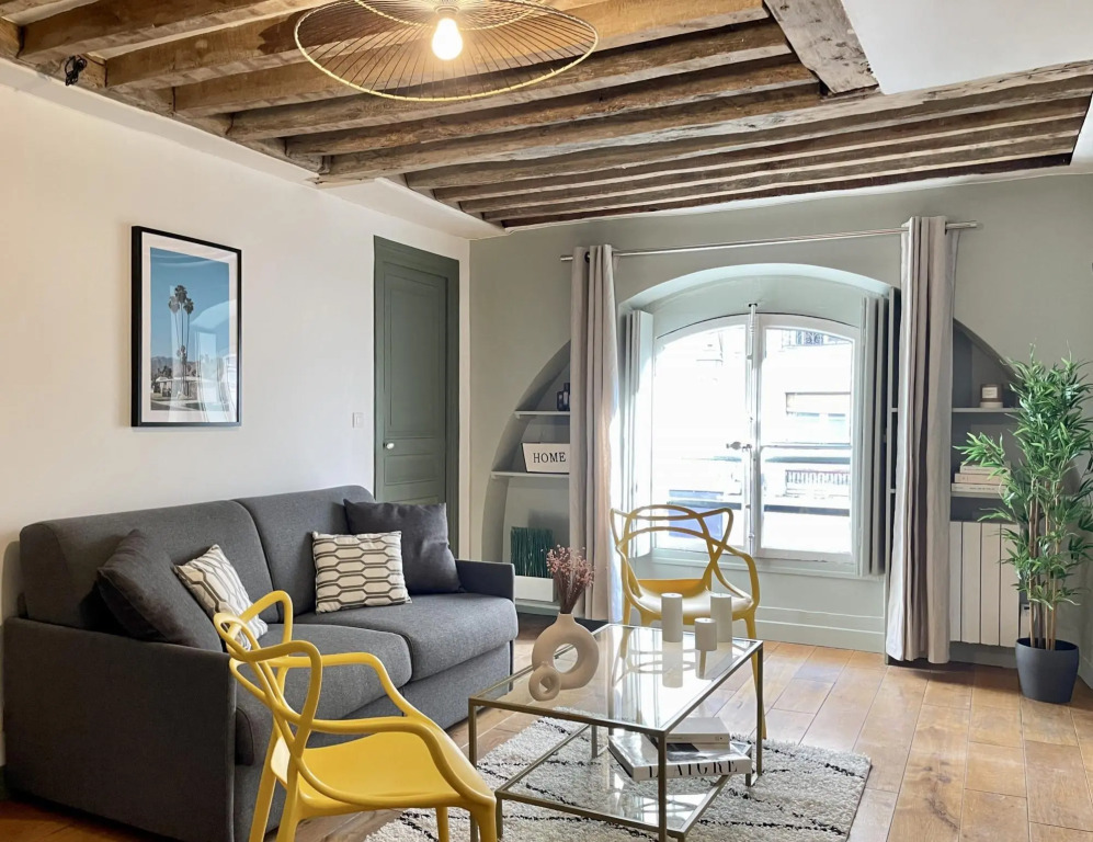 1596 - Le Marais - Cosy apartment