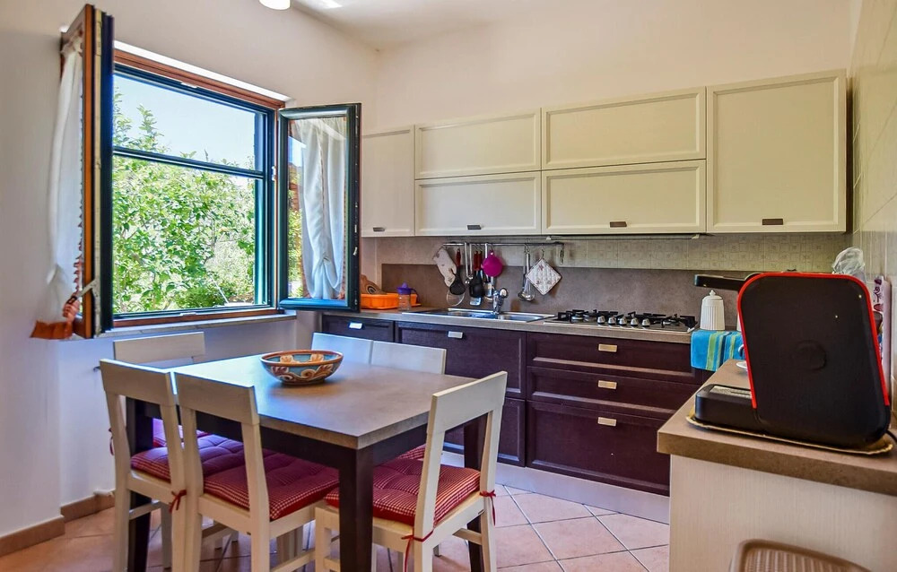 3 Bedroom Lovely Home In S M Di Castellabate