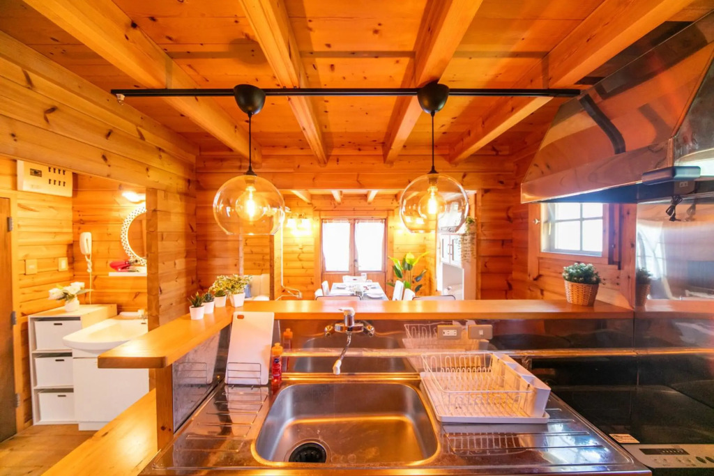 Awaji Seaside Log house in Goshiki 1
