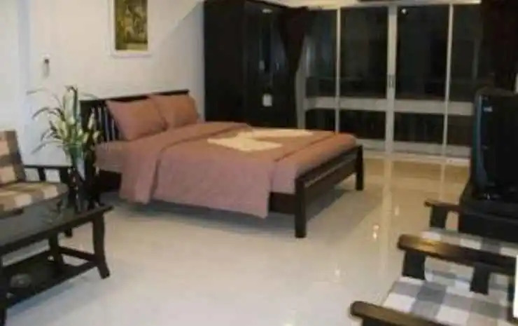 Oceans 7 Beach Guesthouse