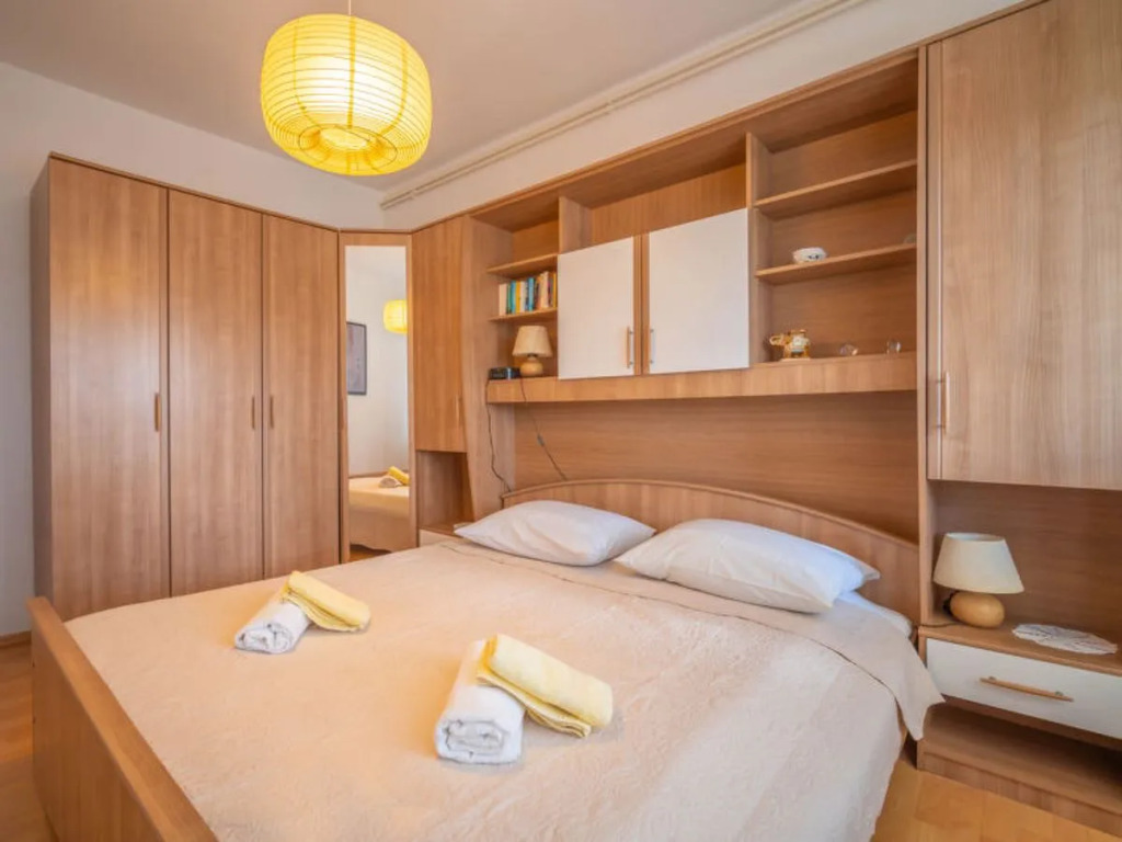 Apartment Šegulja St.Georges-de-Montclard 14289