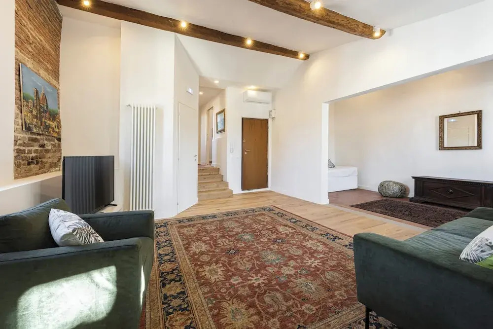 Santa Maria Novella penthouse by MMega