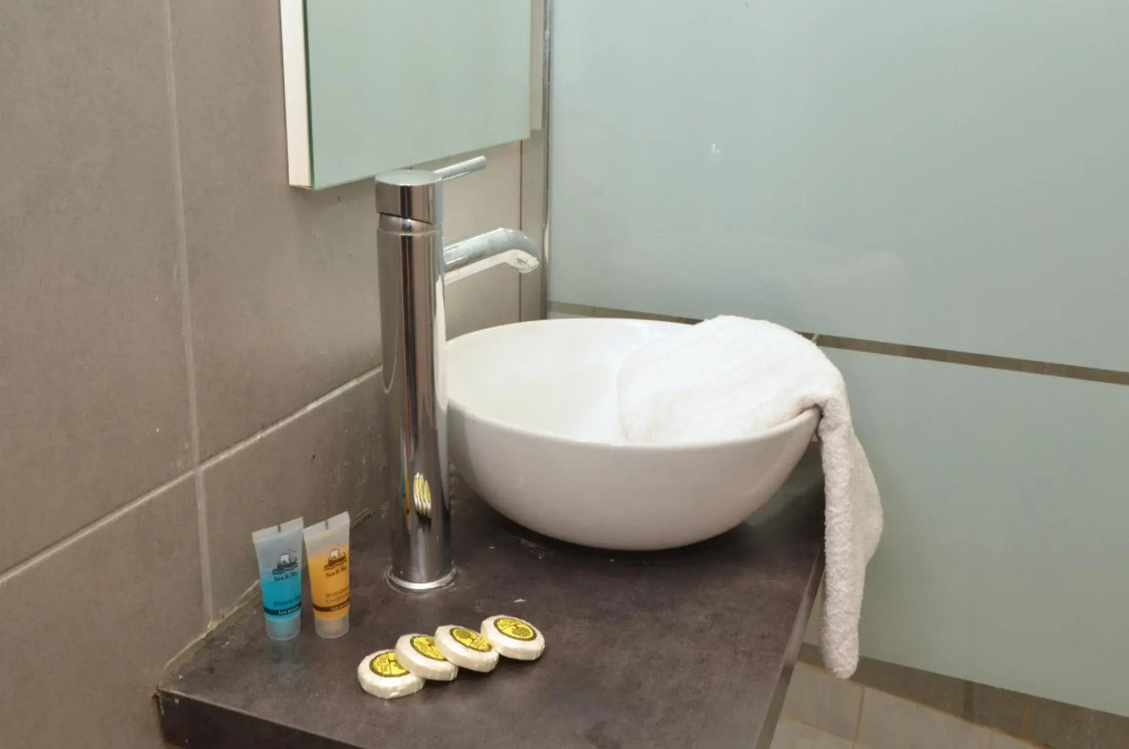 Stathmos Larissis C, a cozy 2BR Apartment, Close to Metro Station. 6