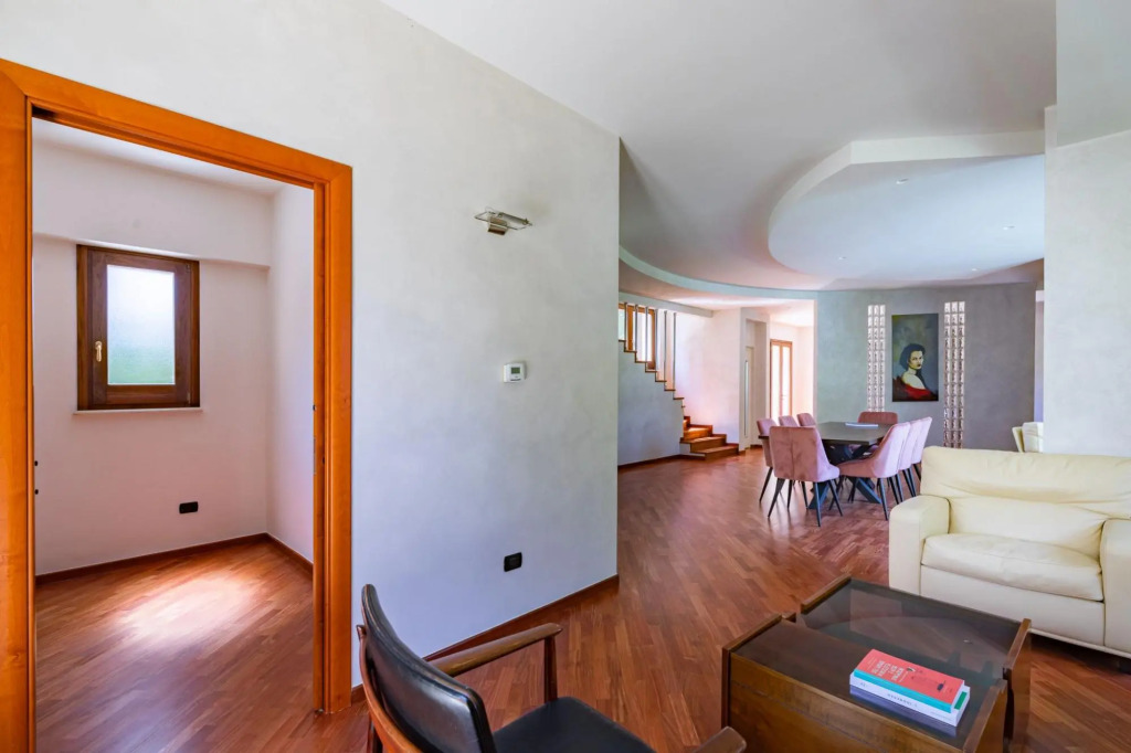 Elegant luxury villa with pool at the entrance of Lecce-Villa Rapolla