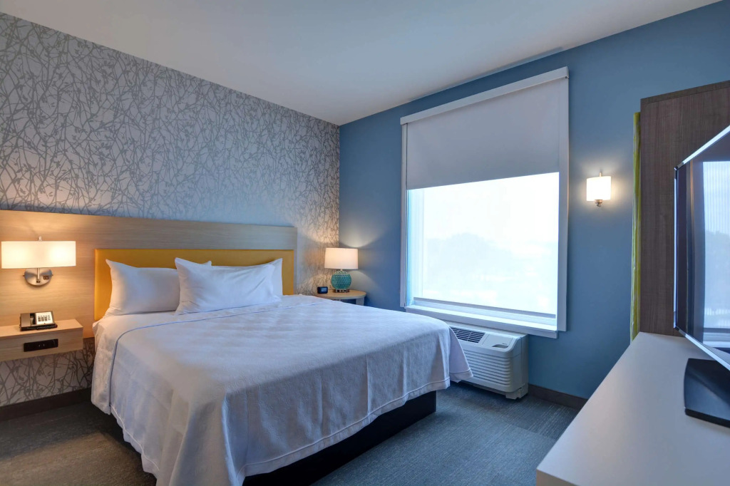 Home2 Suites By Hilton Naples I-75 Pine Ridge Road