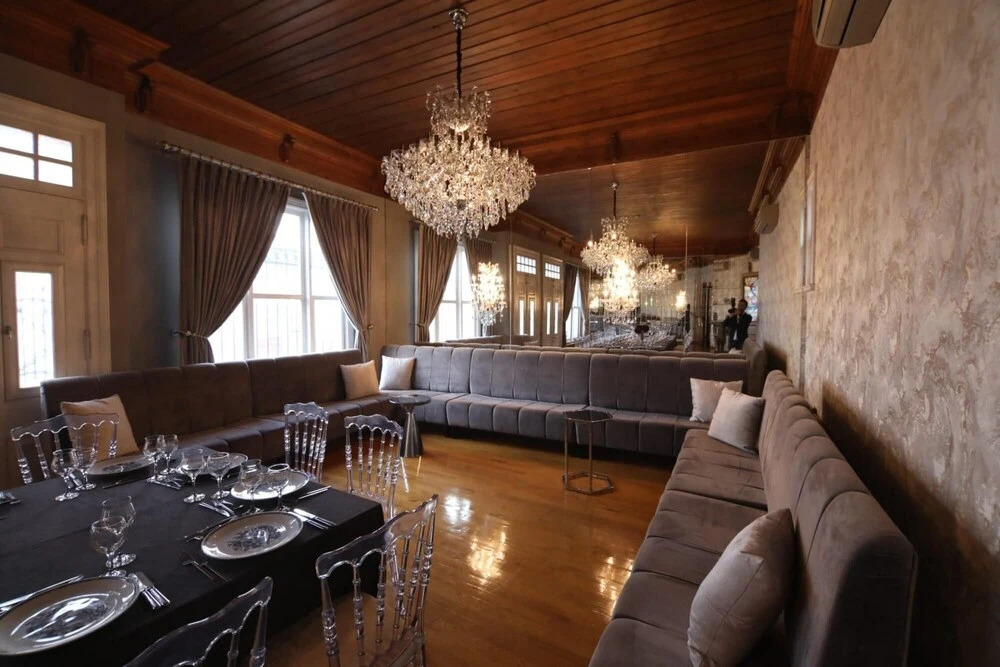 Luxury Pavilion with Bosphorus View in Beylerbeyi