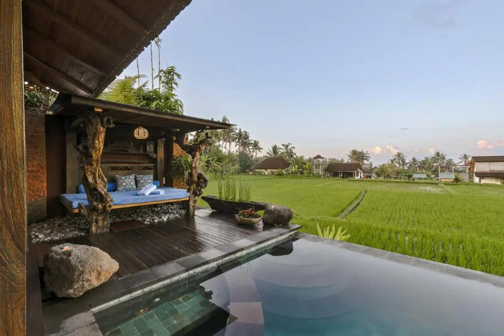 Airsania Ubud Antique Villas