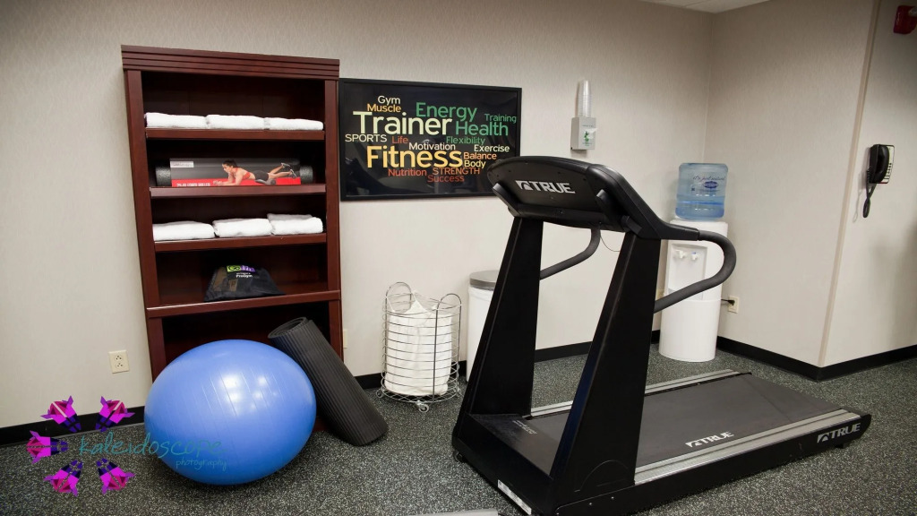 Holiday Inn Express & Suites Kimball by IHG