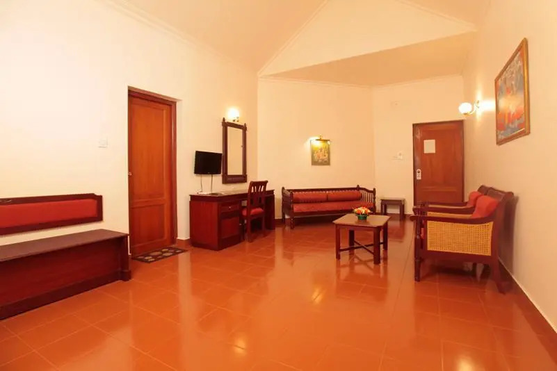 Hotel Silver Crest