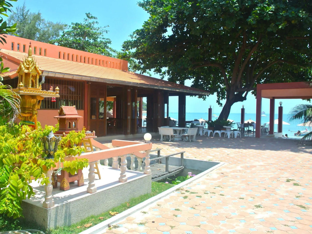 PS Thana Resort