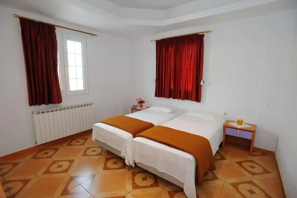 Villa Paradisos Archangelos